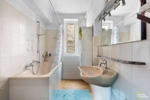 Bremen – Barkhof | 5-Parteien-Haus mit Garage und Innenhof in begehrter Lage – Die vollständige Adresse der Immobilie erhältst du vom Anbieter., 28209 Barkhof, Bremen – Vorschaubild 12