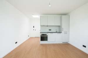 Lichtdurchflutetes City-Apartment mit Design-EBK I Balkon I Aufzug I hochwertigem Badezimmer, bezugs – Eisenzahnstraße 14, 10709 Wilmersdorf, Berlin – Vorschaubild 8