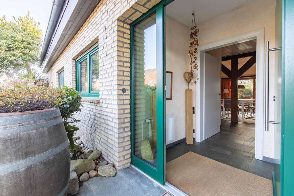 Immobilie in Dunum - Wohnen auf einer Ebene - Großer Bungalow in ruhiger Lage von Dunum! - Bild 1