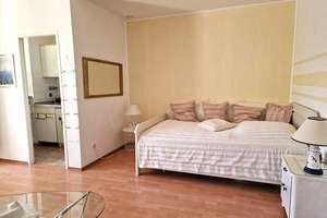Möblierte, helle 1-Zimmer-Wohnung mit Südloggia in absolut ruhiger und dennoch zentraler Lage! – Regina-Ullmann-Str. -, 81927 Johanneskirchen, München – Vorschaubild 3