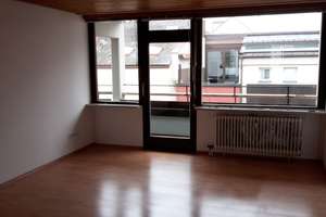 Helle 2,5-Zimmer-Wohnung mit Balkon in Passau