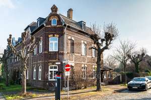 Property thumbnail 1