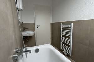 Kernsanierte 2-Zimmer Wohnung in Duisburg-Untermeiderich – Neustraße 11, 47137 Untermeiderich, Duisburg – Vorschaubild 4