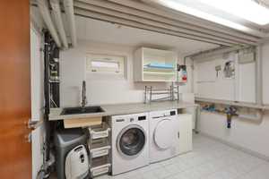 Leben und arbeiten in einem großzügigen Reiheneckhaus mit Anbau – Hainbuchenstraße 18, 82024 München (Kreis) – Vorschaubild 30