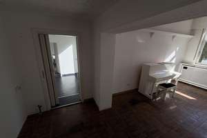 Helles Haus (Bungalow) mit 2 Garagen, 2 Stellplätzen, Garten in ruhiger zentraler Lage – Am Forsthaus Gravenbruch 24a, 63263 Neu-Isenburg – Vorschaubild 9
