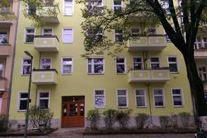 Schöne 5 Zimmer Wohnung, renoviert - mit Einbauküche und Gäste WC