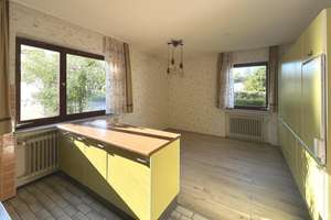 Großzügiges Zweifamilienhaus mit Garten und Doppelgarage in ruhiger Lage – Die vollständige Adresse der Immobilie erhältst du vom Anbieter., 72813 Sankt Johann – Vorschaubild 4