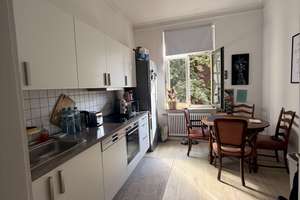 Charmante Altbauwohnung im Herzen des Bohnenviertels – Wohnen direkt am Schellenturm – Katharinenplatz 1, 70182 Rathaus, Stuttgart – Vorschaubild 4