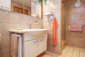 Freigezogene Maisonettewohnung mit ca. 110 m²,zwei Balkonen &Tiefgaragenstellplatz in Essen-Frintrop – 45359 Frintrop, Essen – Vorschaubild 11