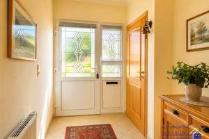 Exklusiver Bungalow Baujahr 2001 – Komfortables Wohnen mit Sommergarten und Garage in Hesel  – Die vollständige Adresse der Immobilie erhältst du vom Anbieter., 26835 Hesel – Vorschaubild 9