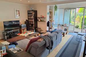 vermietetes 4-Zimmer-Mittelreihenhaus zzgl. Einliegerwohnung und Tiefgaragenstellplatz – Die vollständige Adresse der Immobilie erhältst du vom Anbieter., 21149 Neugraben-Fischbek, Hamburg – Vorschaubild 10