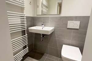 Zum Wohlfühlen! Viel Platz & Komfort & Einbauküche, neue Ausstattung! 6 Zimmer, 2 Balkone, 2 Bäder – Goltsteinstr. 95, 50968 Bayenthal, Köln – Vorschaubild 11