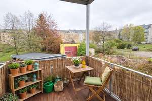 Attraktive 4-Raum-Wohnung mit Balkon in Chemnitz – ab 01.07.2026 verfügbar – Uhlandstraße 30, 9130 Sonnenberg, Chemnitz – Vorschaubild 2