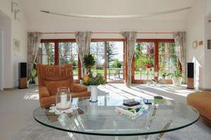 Property thumbnail 12