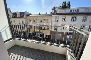 Sehr helle  moderne Süd-Wohnung mit EBK, Asbtellkammer sowie Balkon! – Florian-Geyer-Str 111, 12489 Adlershof, Berlin – Vorschaubild 4