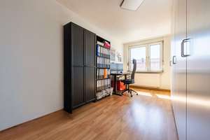Zentraler geht´s nicht: Mitten im Herzen von Neu-Ulm - Mehrfamilienhaus mit Gewerbe und 3 Wohnungen – Die vollständige Adresse der Immobilie erhältst du vom Anbieter., 89231 Neu-Ulm – Vorschaubild 13