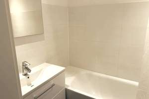 Moderne neuwertige 3-Zimmer-Wohnung in zentraler Innenstadtlage – Die vollständige Adresse der Immobilie erhältst du vom Anbieter., 40210 Stadtmitte, Düsseldorf – Vorschaubild 7
