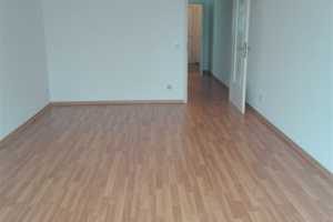barrierearm Wohnen // 1-Raum-Single-Appartment // EBK  – Altendorfer Straße 30, 9113 Chemnitz – Vorschaubild 3
