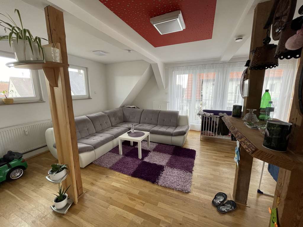 Immobilie in Riederich - Riederich, 4-Familienhaus (2mal2 Wohnungen),  Dachterrassen und Stellplätze - Bild 3