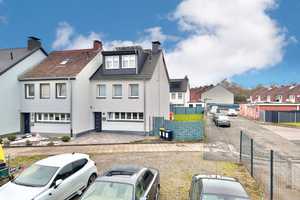 Modernes Reihenendhaus mit Stil und Komfort – Dortmund – Vorschaubild 3