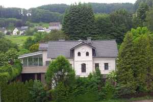 Fabrikantenvilla mit Einlieger auf Parkgrundstück, ideales Mehrgenerationenhaus, provisionsfrei – Märkischer Kreis – Vorschaubild 1