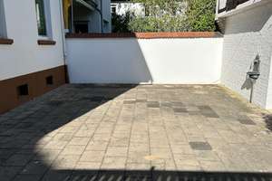 Begehrte Lage in Mainz-Bretzenheim: Attraktives MFH mit 4 Einheiten, Garten und 3 KFZ-Stellplätzen – Lanzelhohl 0, 55128 Bretzenheim, Mainz – Vorschaubild 32