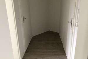 Wohnglück - günstig geschnittene 2-Zi.-Wohnung – Alleestr. 141, 44793 Kruppwerke, Bochum – Vorschaubild 2
