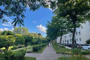 Direkt am Park! Ruhig und dennoch zentral! 2-Zimmerwohnung mit Loggia!