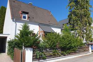 Familienfreundliche Doppelhaushälfte mit Garten im beliebten Fasangarten