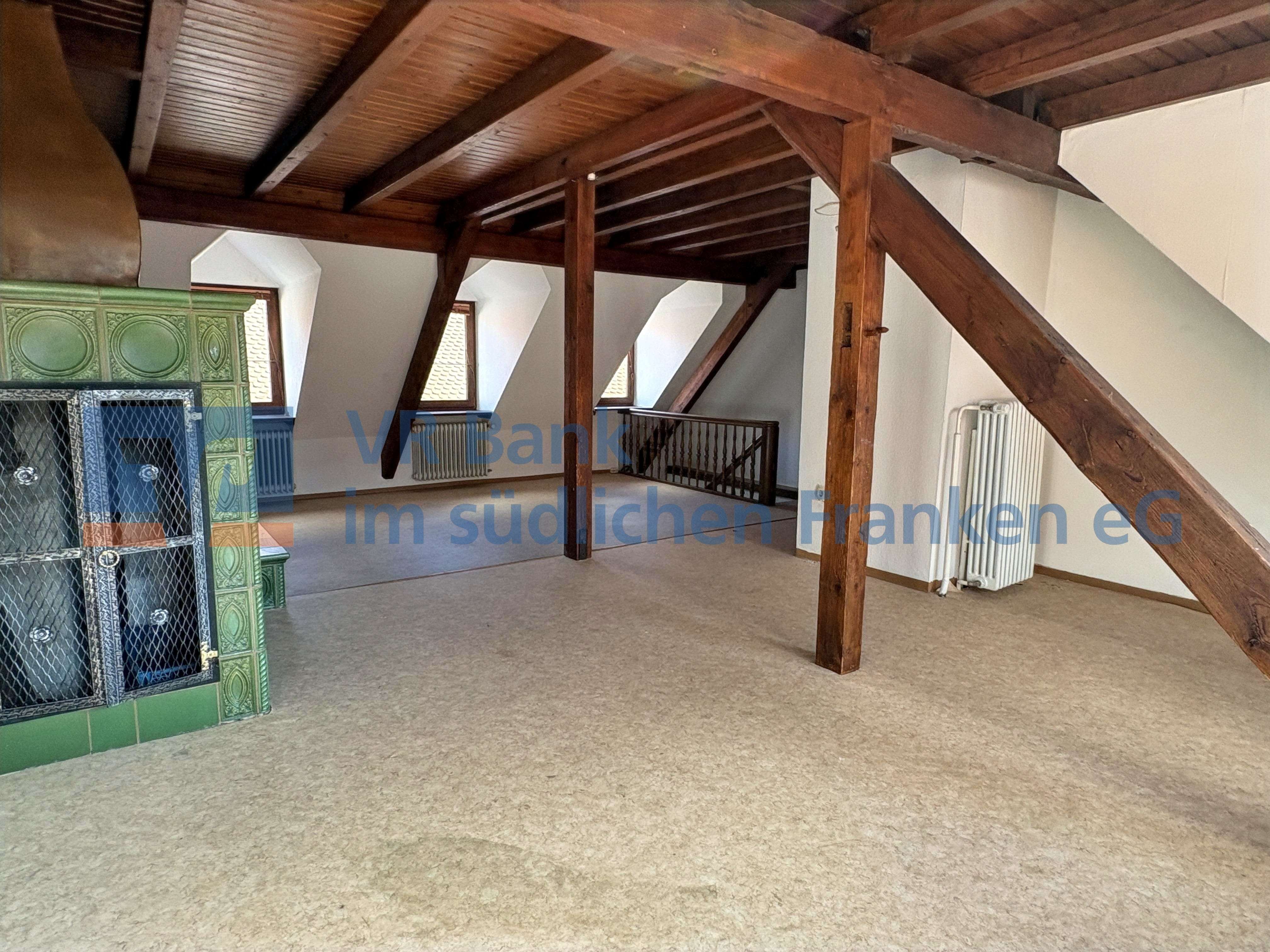 Immobilie in Weißenburg i. Bay. - Charmantes denkmalgeschütztes Mehrparteienhaus in Altstadtlage
 - Bild 0