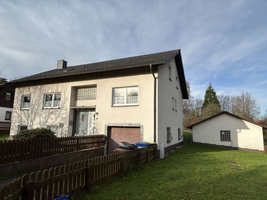 Immobilie in Birkenbeul - Pracht, großes Wohnhaus mit Doppelgarage und großem Grundstück, Ortsrandlage, ZFH möglich - Bild 3