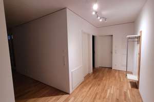 Von Privat: 3-Zimmer-Wohnung mit Balkon und Einbauküche in Mainz-Weisenau nahe Volkspark – Die vollständige Adresse der Immobilie erhältst du vom Anbieter., 55130 Weisenau, Mainz – Vorschaubild 11