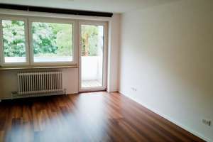 2-Zimmer-Wohnung mit Loggia & Tageslichtbad | bezugsfrei ab September 2026 – Engadinerstr. 32, 81475 Fürstenried-West, München – Vorschaubild 2