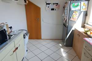 ++ Charmante 3-Zi.-Dachgeschosswohnung mit 2 Balkonen, Garage, 6-FH - zentral & ruhig Lage ++ – Friedrichstr. 81a, 76456 Kuppenheim – Vorschaubild 8