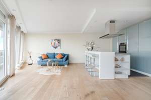 Stilvolle Wohnung mit Rheinblick und Panorama über Düsseldorf – 40474 Golzheim, Düsseldorf – Vorschaubild 2