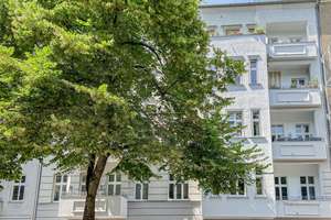 KLASSISCH SCHÖNE UND GEPFLEGTE ALTBAUWOHNUNG IN ERSTKLASSIGER LAGE AM REUTERPLATZ! PROVISIONSFREI! – Reuterstr. 50, 12047 Neukölln (Ortsteil), Berlin – Vorschaubild 12