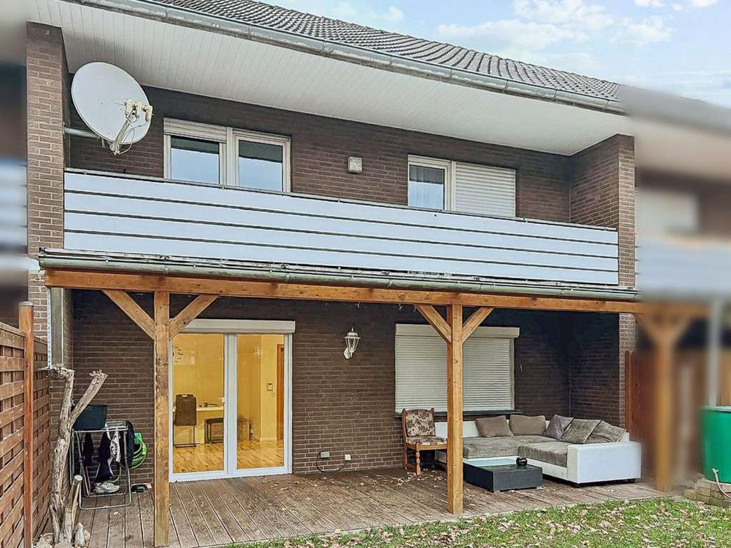 Immobilie in Cloppenburg - Durchdachte Aufteilung - Gut gelegenes und bezugsfreies Reihenmittelhaus in Cloppenburg - Bild 2