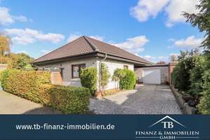 Tolles Wohnhaus mit Potenzial - Ruhe und Weitblick über Felder trotz zentraler Stadtlage – Die vollständige Adresse der Immobilie erhältst du vom Anbieter., 26603 Aurich – Vorschaubild 1