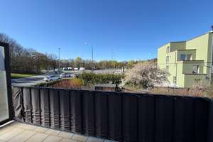 Gepflegtes 3-Parteienhaus auf sonnigem Südgrundstück – Die vollständige Adresse der Immobilie erhältst du vom Anbieter., 81825 Gartenstadt Trudering, München – Vorschaubild 9