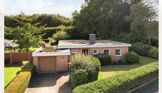 Bild von Ebenerdiger Bungalow mit Garage in Friedeburg