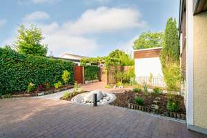 Bungalow mit Atriumgarten am Ostpark – ruhige Gartenstadtlage mit Gestaltungspotenzial – Die vollständige Adresse der Immobilie erhältst du vom Anbieter., 81735 Waldtrudering, München – Vorschaubild 9