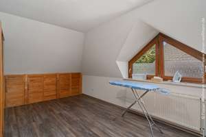 Bremen - Habenhausen | Topgepflegte Doppelhaushälfte mit guter Ausstattung, Garten und Carport in pe – Die vollständige Adresse der Immobilie erhältst du vom Anbieter., 28279 Habenhausen, Bremen – Vorschaubild 16