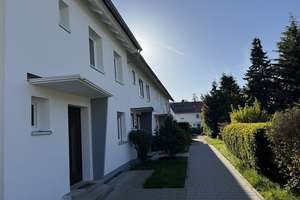 CO Nähe FH und CO2 ** ab sofort ** interessantes RMH mit Balkon & Garten      – Die vollständige Adresse der Immobilie erhältst du vom Anbieter., 96450 Mitte, Coburg – Vorschaubild 3