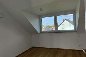 kleines Loft - ruhige Lage - Top Ausstattung - Terrasse und Galerie – Karlsfelder Str. 0, 80995 Feldmoching, München – Vorschaubild 12