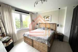 Loggia mit Domblick: Attraktive Wohnung über den Dächern von Köln-Nippes – Die vollständige Adresse der Immobilie erhältst du vom Anbieter., 50733 Nippes (Ortsteil), Köln – Vorschaubild 4