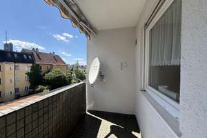 Gut geschnittene 2-Zimmer-Wohnung mit Süd-Loggia in Augsburg-Lechhausen  – Die vollständige Adresse der Immobilie erhältst du vom Anbieter., 86167 Lechhausen-West, Augsburg – Vorschaubild 3