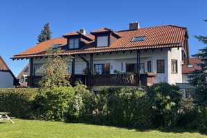 Gilching - Attraktives, sehr gepflegtes 6-Parteien-Haus mit 6 TG-Stellplätzen in ruhiger Lage – Gilching, Starnberg (Kreis), 82205 Starnberg (Kreis) – Vorschaubild 3