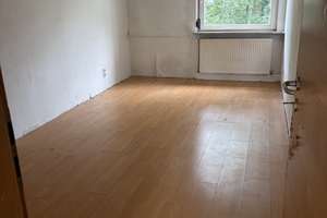 Sanierungsbedürftige 3 Zimmer Wohnung in ruhiger Lage in Huchting! – Die vollständige Adresse der Immobilie erhältst du vom Anbieter., 28259 Kirchhuchting, Bremen – Vorschaubild 11
