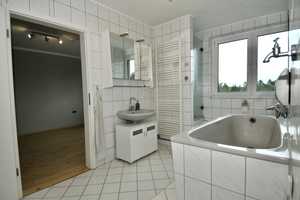 Energiespar-Wohnung 3 Zimmer, ohne Balkon  – Wuppertal – Vorschaubild 4