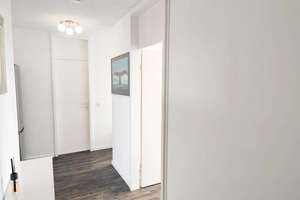 Sofort frei oder tolle Kapitalanlage: Helle Wohnung in zentraler Lage – Die vollständige Adresse der Immobilie erhältst du vom Anbieter., 63065 Mathildenschule, Offenbach am Main – Vorschaubild 2